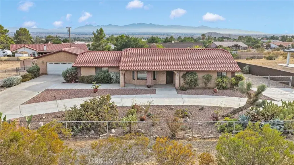 19025 Munsee, Apple Valley, CA 92307 - #1