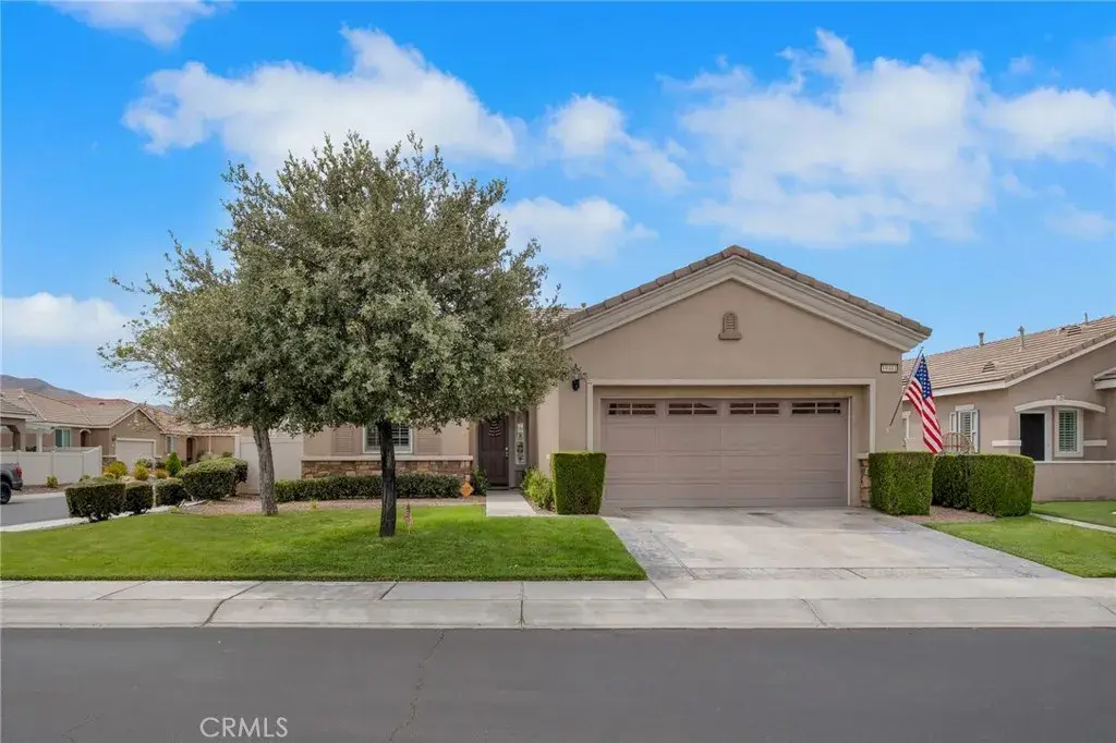 19441 Royal Oaks, Apple Valley, CA 92308 - #1