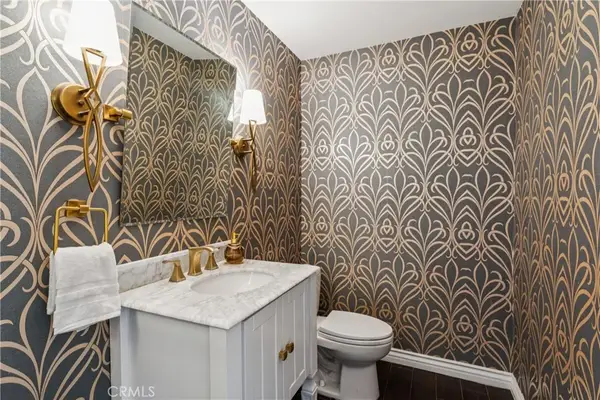 3215 Crystal Ridge Circle, Corona, CA 92882