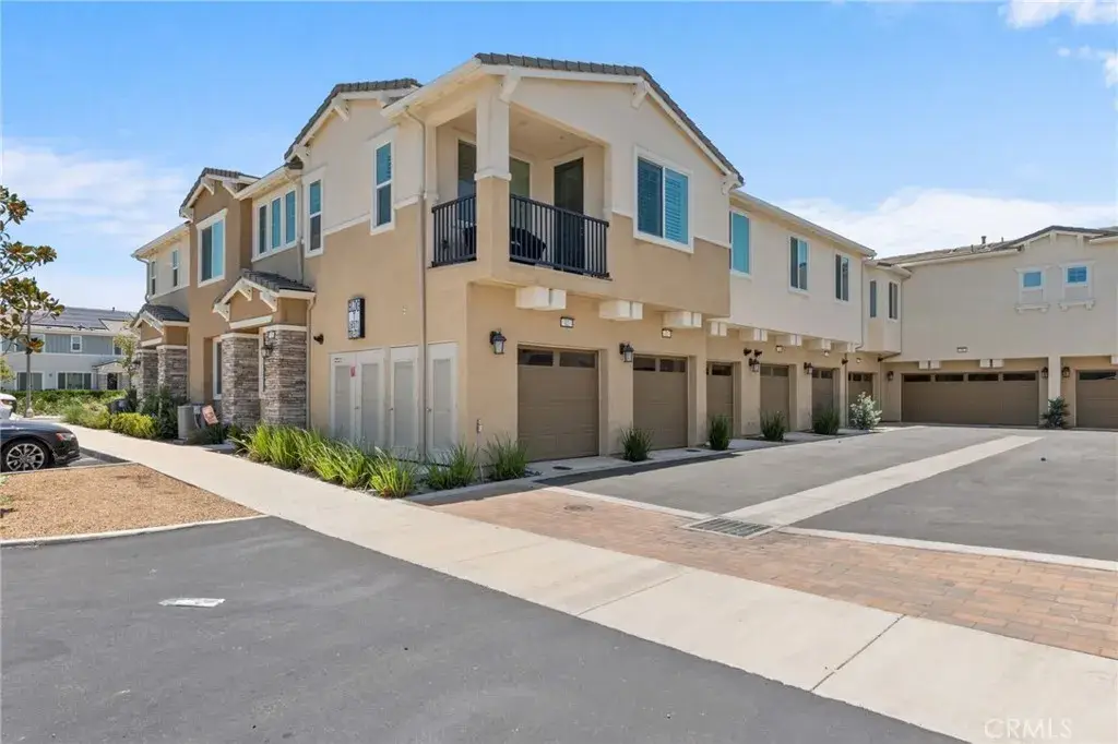 16571 Wyndham #9, Fontana, CA 92336 - #1