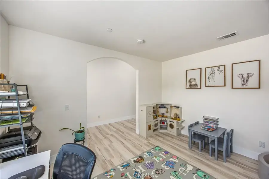 913 Condor, Barstow, CA 92311 - #3