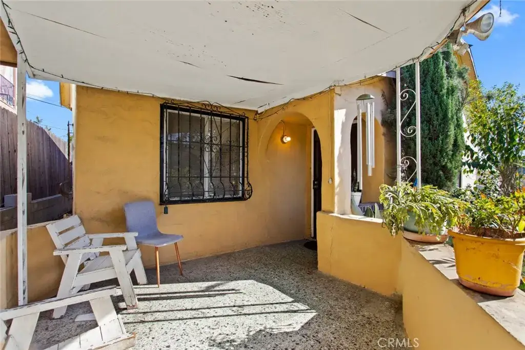 3984 Barrett Rd, Los Angeles, CA 90032 - #1