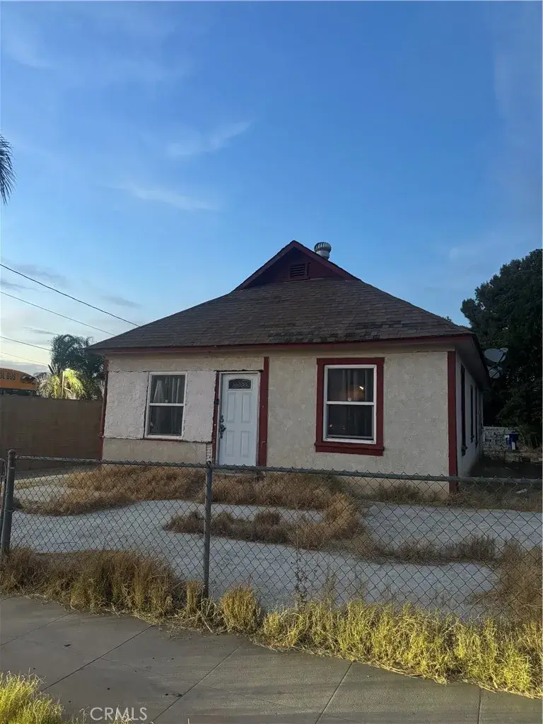 3073 Date, Riverside, CA 92507 - #1