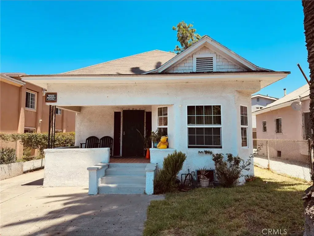 1261 E 48th Street, Los Angeles, CA 90011 - #1
