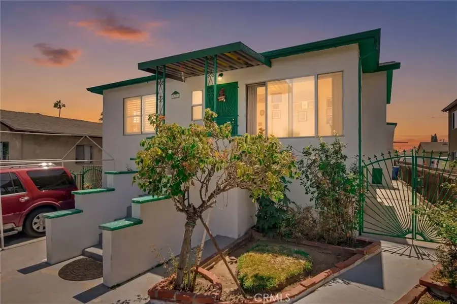 828 W 73rd Street, Los Angeles, CA 90044 - #2