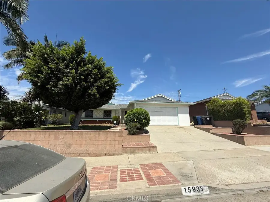 15933 Ocean Avenue, Whittier, CA 90604 - #2