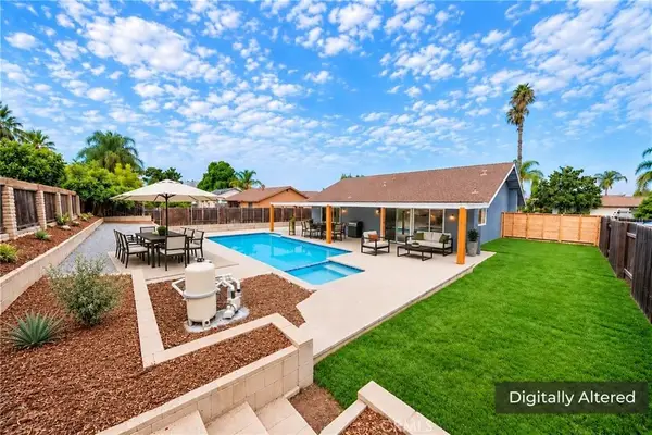 10968 Stonehenge Place, Riverside, CA 92503