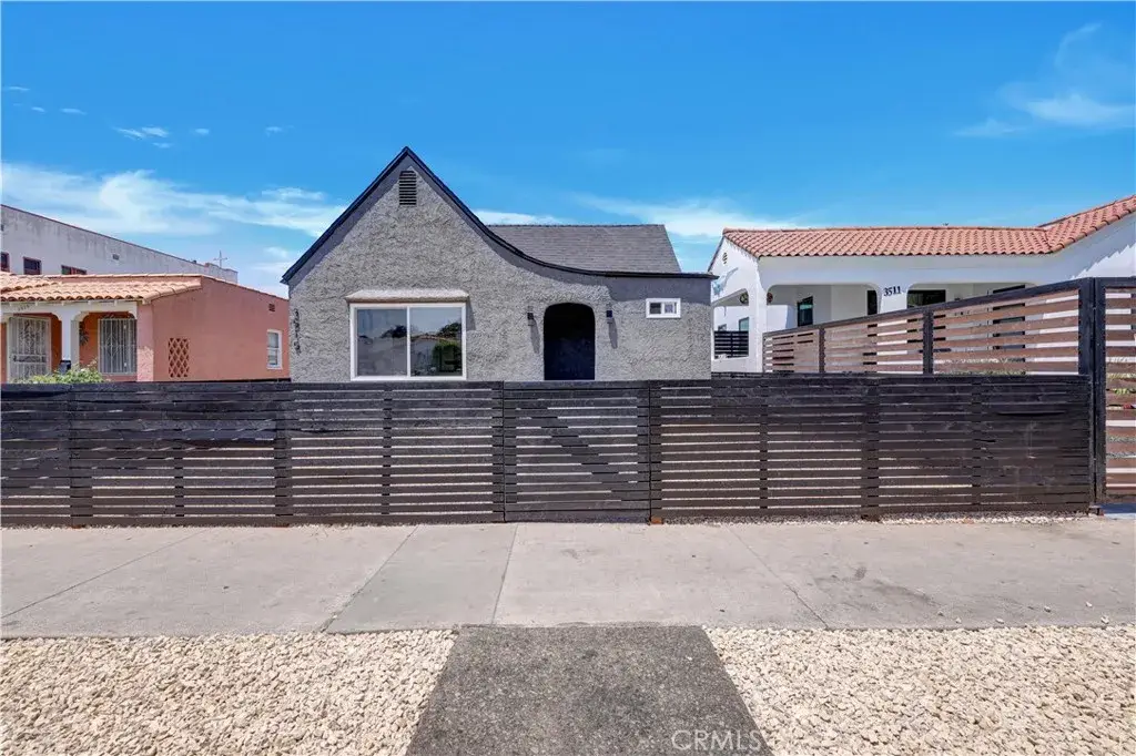 3515 S Norton, Los Angeles, CA 90018 - #1