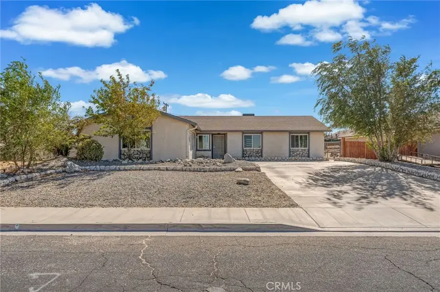 16147 Green Hill Drive, Victorville, CA 92394 - #2