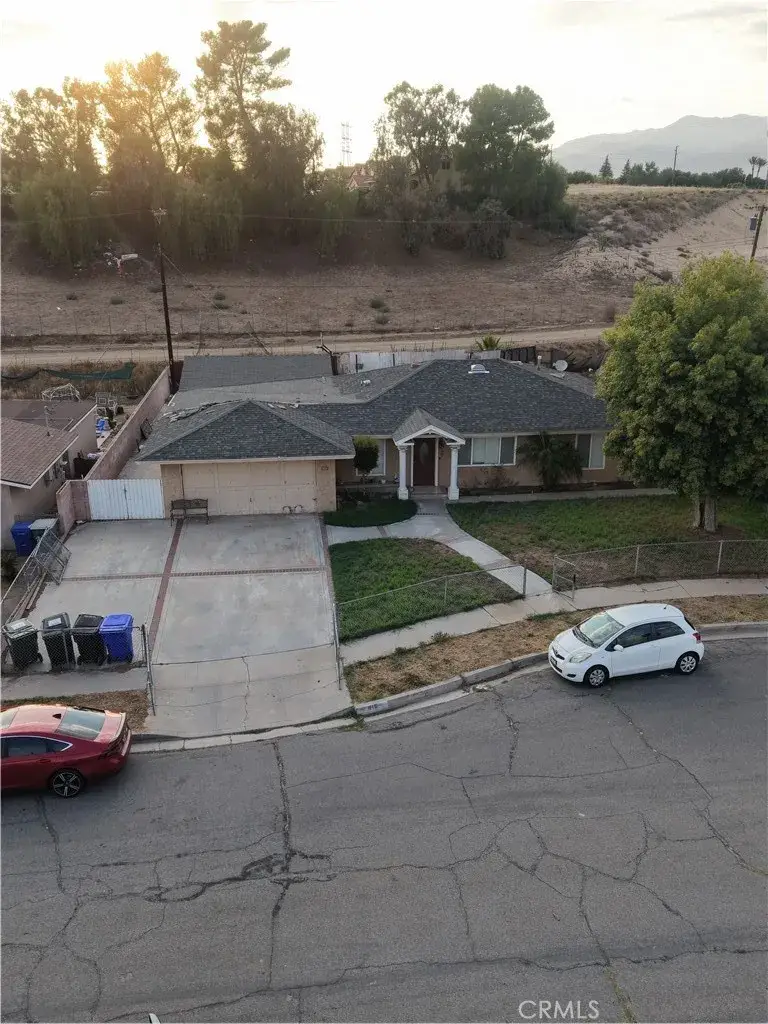 616 S Belden, Rialto, CA 92376 - #1