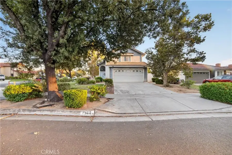 1270 Sherry Way, Redlands, CA 92374 - #3