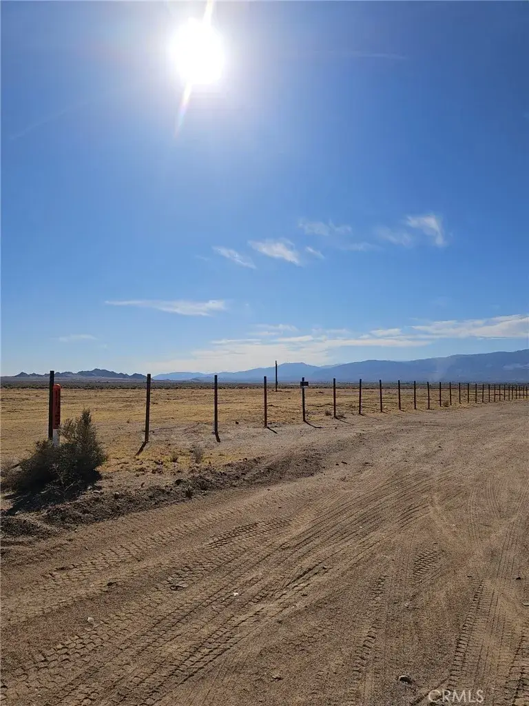 34525 Northside, Lucerne Valley, CA 92356 - #2