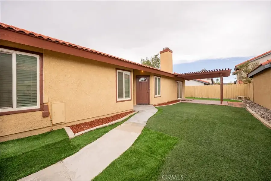16262 Tokay, Victorville, CA 92395 - #2
