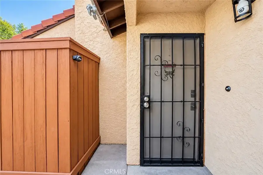 16595 Upland #F, Fontana, CA 92335 - #2