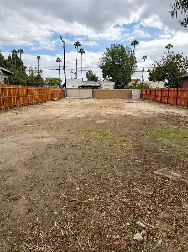 618 N Zeyn, Anaheim, CA 92805