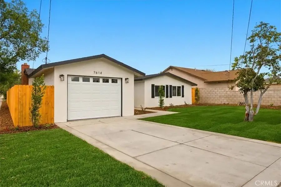 7614 Tamarind, Fontana, CA 92336 - #3