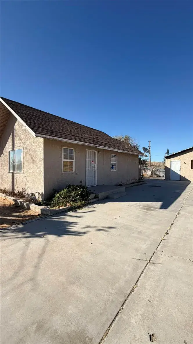 17042 C Street, Victorville, CA 92395 - #1