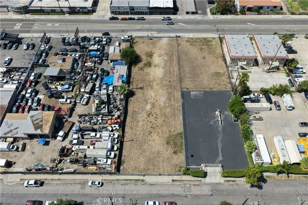 1075 N E, San Bernardino, CA 92410 - #1