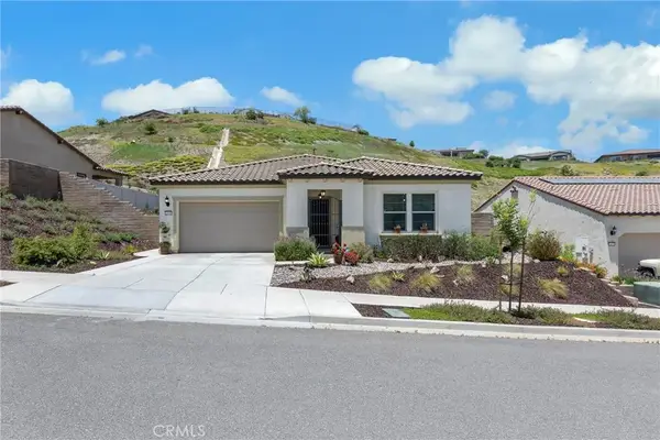 24590 Crestley Drive, Corona, CA 92883