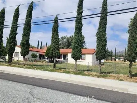 725 E Williams, Banning, CA 92220