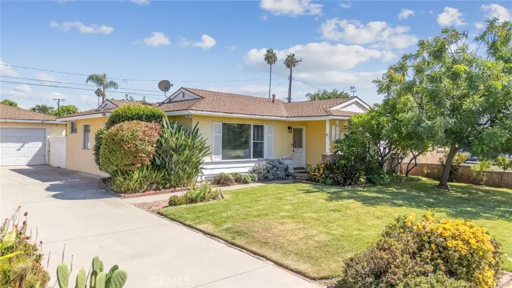1460 N Aldenville Avenue, Covina, CA 91722 - #1