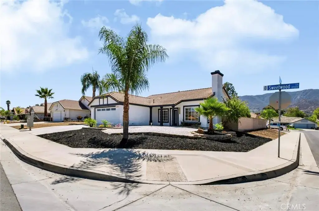 19415 Sweetwood Lane, Lake Elsinore, CA 92530 - #1