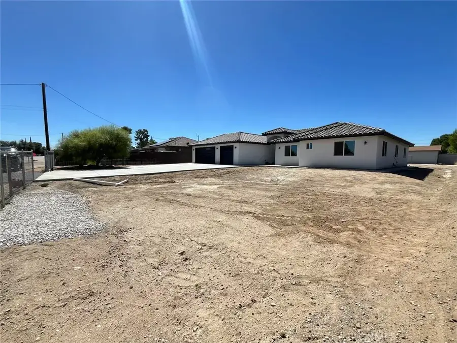 10674 Victor Avenue, Hesperia, CA 92345 - #3