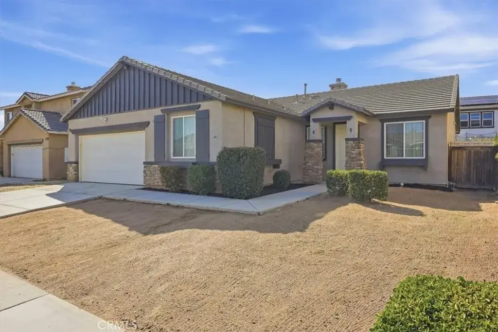 12921 Newport, Hesperia, CA 92344 - #1