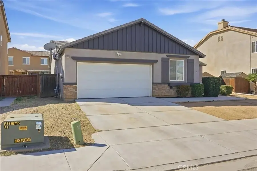 12921 Newport, Hesperia, CA 92344 - #2