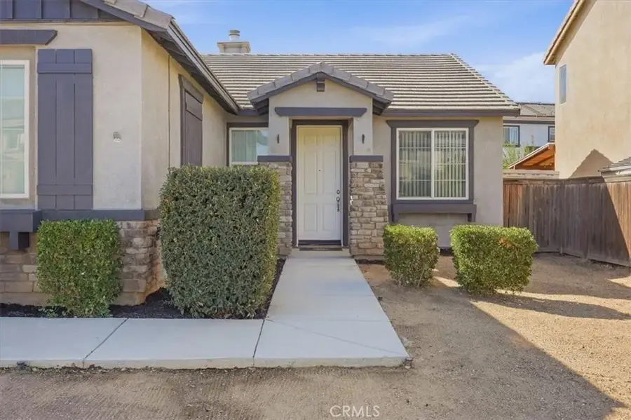 12921 Newport, Hesperia, CA 92344 - #3