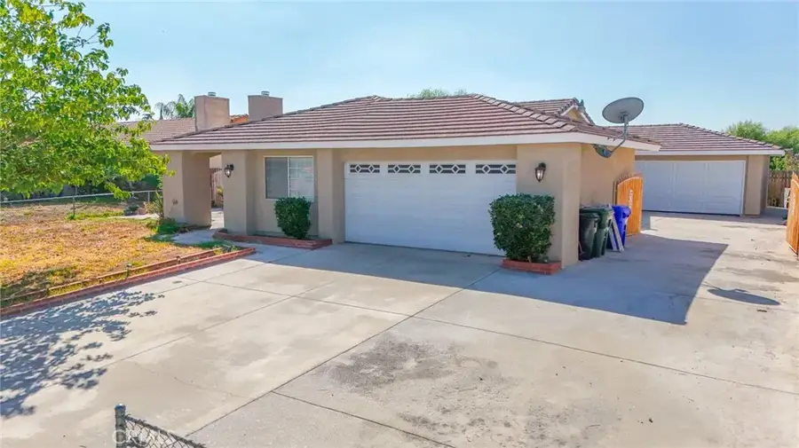 479 W Carter, Rialto, CA 92376 - #2