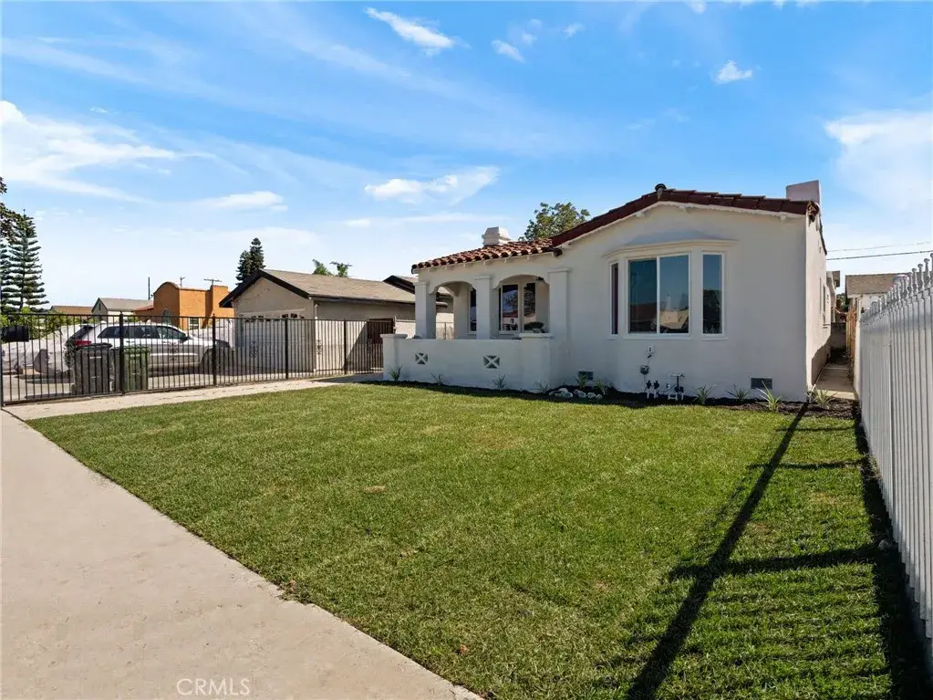 742 W 104th Place, Los Angeles, CA 90044 - #1