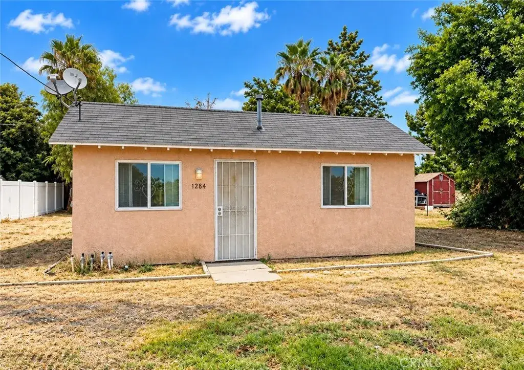 1284 E Laurelwood, San Bernardino, CA 92408 - #1