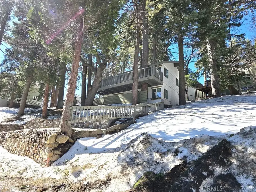 738 W Victoria Court, Lake Arrowhead, CA 92352 - #3