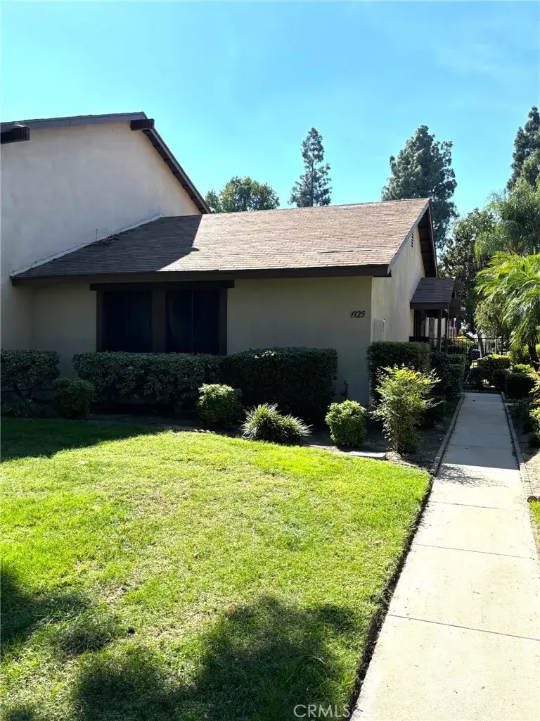 1325 N San Diego, Ontario, CA 91764 - #1
