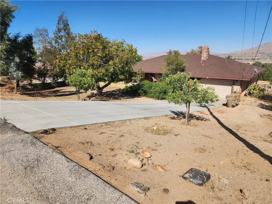 7889 Gaylop, Hesperia, CA 92345 - #2