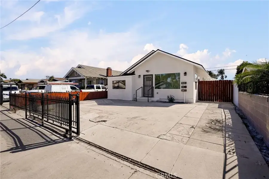 2714 Walnut Street, Huntington Park, CA 90255 - #2