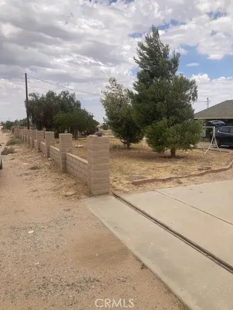 11053 Acanthus Street, Phelan, CA 92371