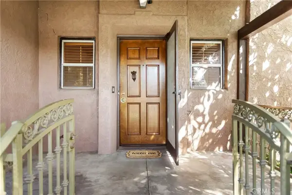 1759 Las Lunas, Pasadena, CA 91106