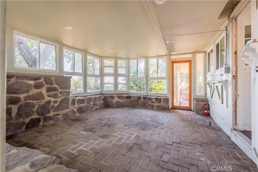 947 N Glendora Avenue, Glendora, CA 91741 - #3