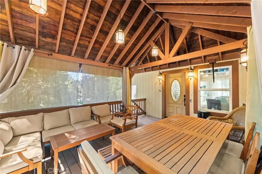 24599 Geneva, Crestline, CA 92325 - #2