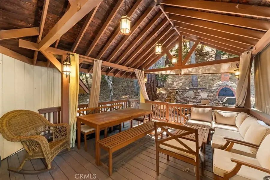 24599 Geneva, Crestline, CA 92325 - #3