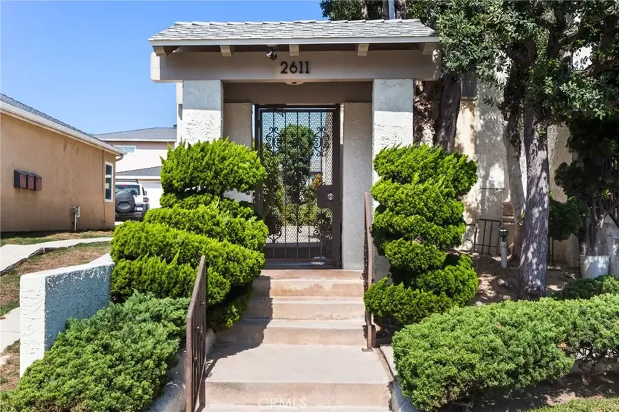 2611 Ruhland Avenue #3, Redondo Beach, CA 90278 - #2