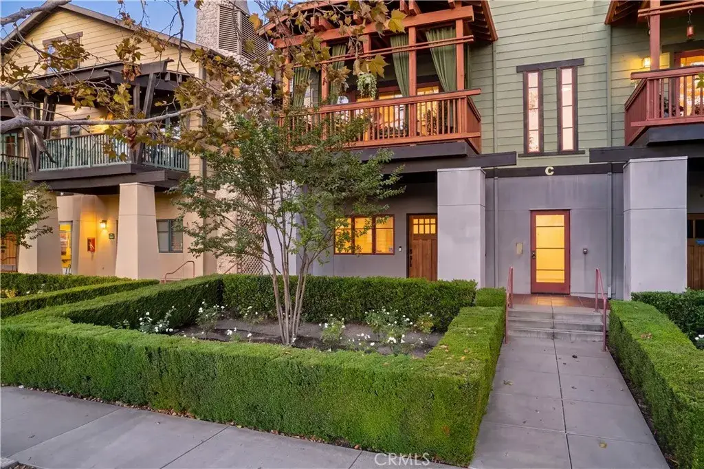 136 N Vermont, Glendora, CA 91741 - #1