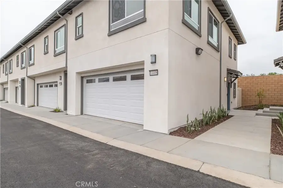 8189 Aventus Lane, Fontana, CA 92335 - #2