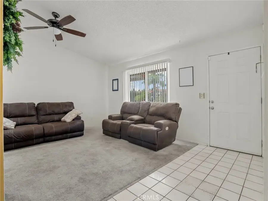 909 S Vine Avenue, Bloomington, CA 92316 - #3