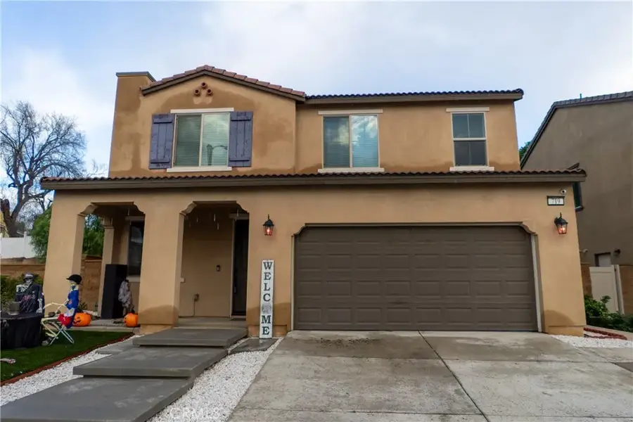 719 S Pine, Rialto, CA 92376 - #2