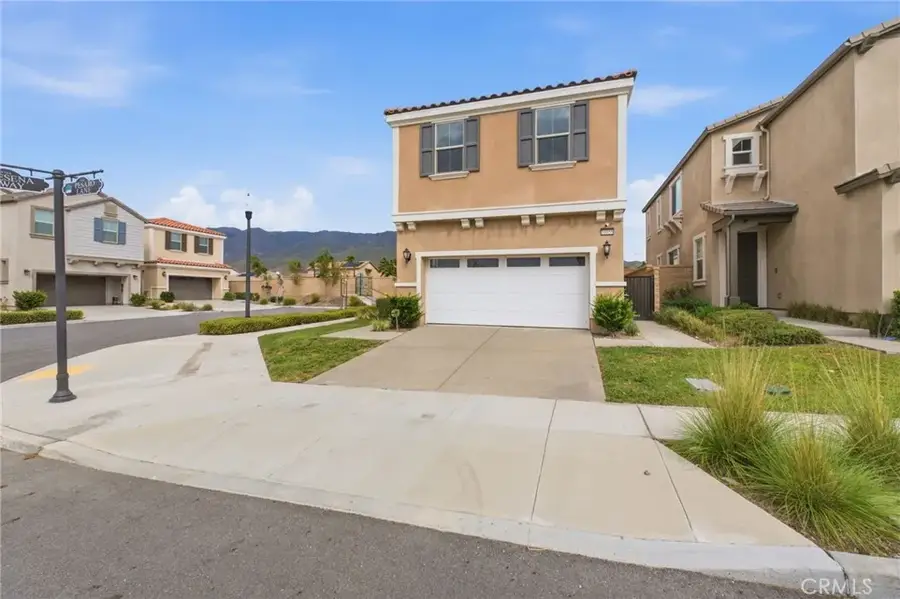 16058 Pesaro, Fontana, CA 92336 - #3