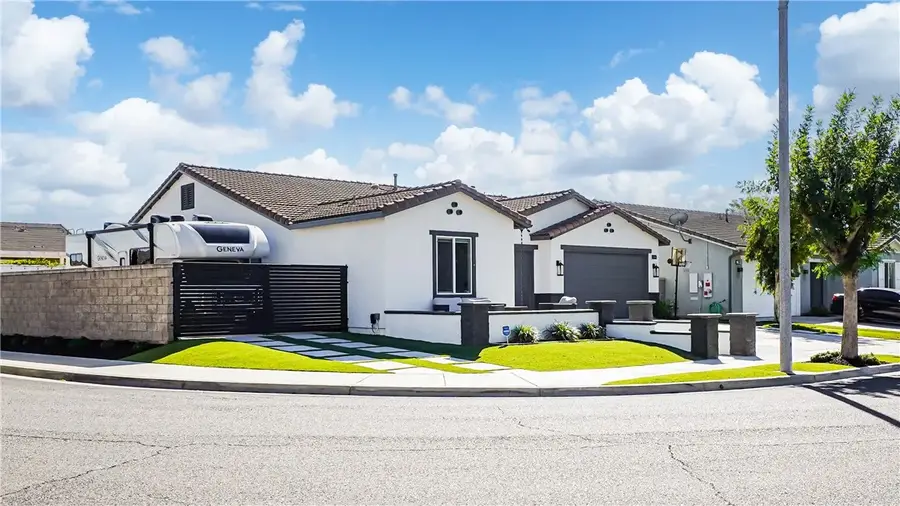 7088 Stockton, Corona, CA 92880 - #3