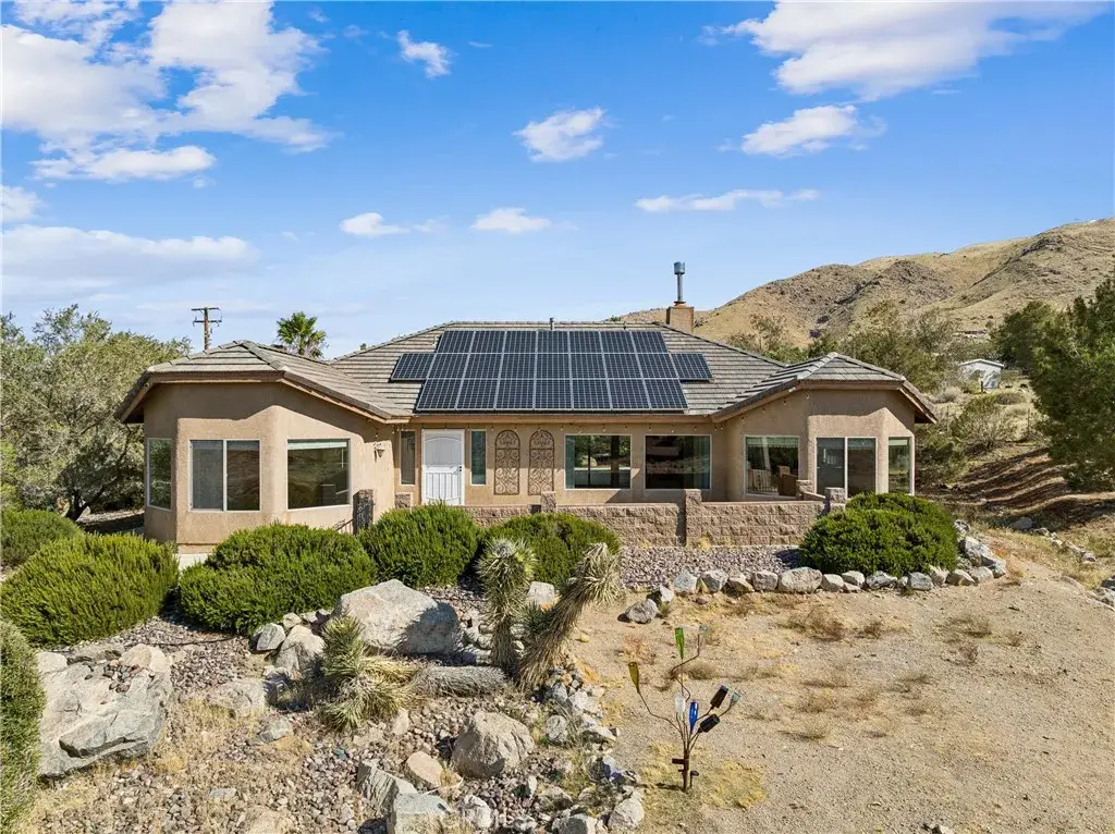 22255 Minto Court, Apple Valley, CA 92308 - #1